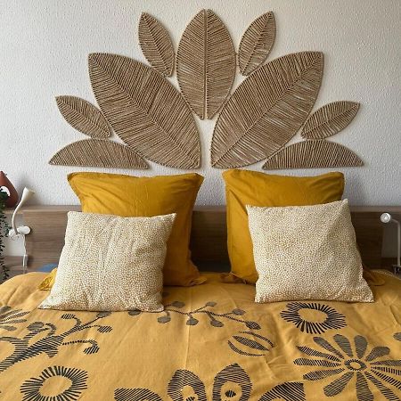 Appartement Cosy Au Coeur De La Ville D'أوش المظهر الخارجي الصورة