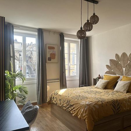 Appartement Cosy Au Coeur De La Ville D'أوش المظهر الخارجي الصورة