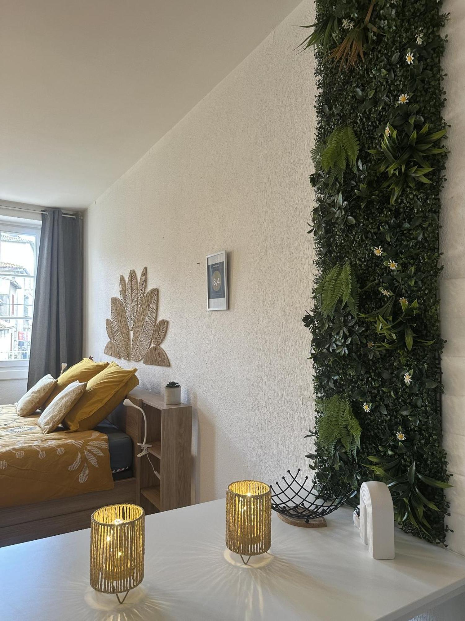 Appartement Cosy Au Coeur De La Ville D'أوش المظهر الخارجي الصورة